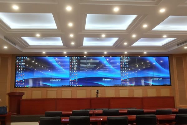 深圳有哪些無(wú)縫拼接屏廠(chǎng)家？