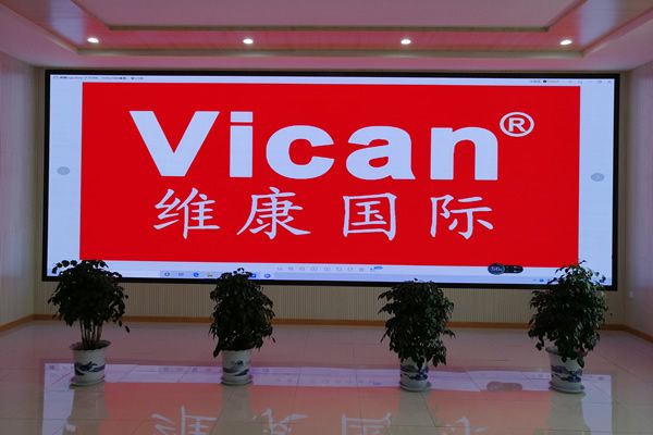 2020年，無縫拼接屏廠家注重“品質(zhì)+性能+服務(wù)”是其發(fā)展的關(guān)鍵