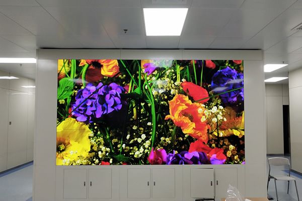 有比55寸0.88mm更小拼縫的液晶拼接屏嗎？