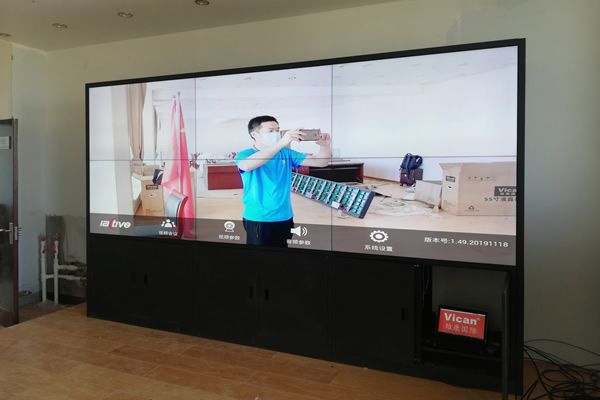 三星55寸液晶拼接屏有什么特點(diǎn)，目前市場(chǎng)上還有貨嗎