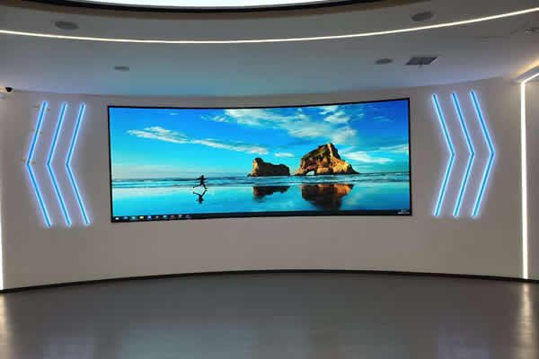 會議室LED顯示屏方案，LED顯示屏在會議室的應(yīng)用優(yōu)勢