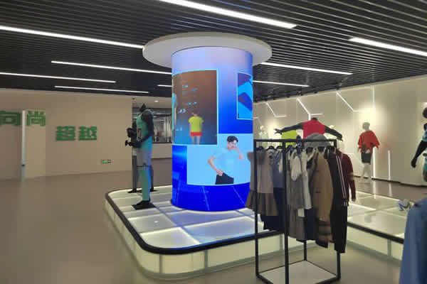 商場大屏選擇LED顯示屏好，還是液晶拼接屏好？