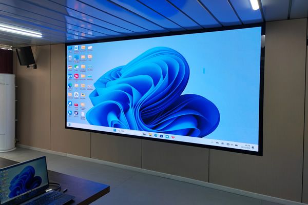 P0.9和P1.25間距的COB顯示屏區(qū)別大嗎，選擇哪款好？