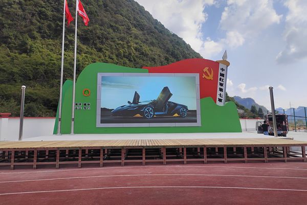 校園歌手大賽LED顯示屏做多大合適？